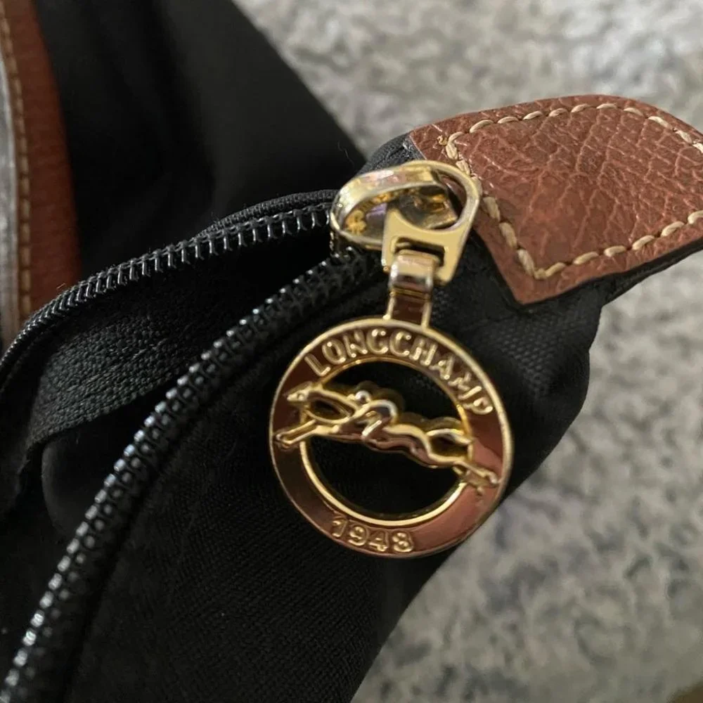 Authentic LONGCHAMP Le Pliage Small Black Tote - Picture 6 of 8